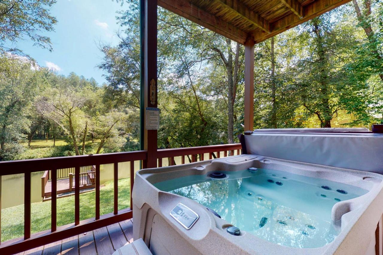 River Escape On The Toccoa Blue Ridge Extérieur photo